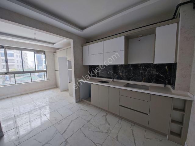 Real Avm Civarı Satılık Site İçerisin'de Lüx Sıfır Daireler