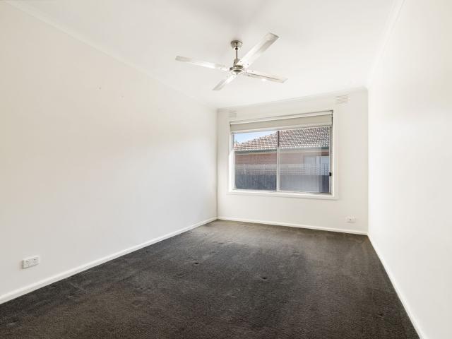 real estate for lease 1/59 barton street reservoir, vic
