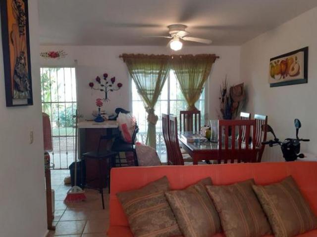 REAL IXTAPA ! PRECIOSA CASA EN VENTA A TAN SOLO 30 MIN DE PUERTO VALLARTA