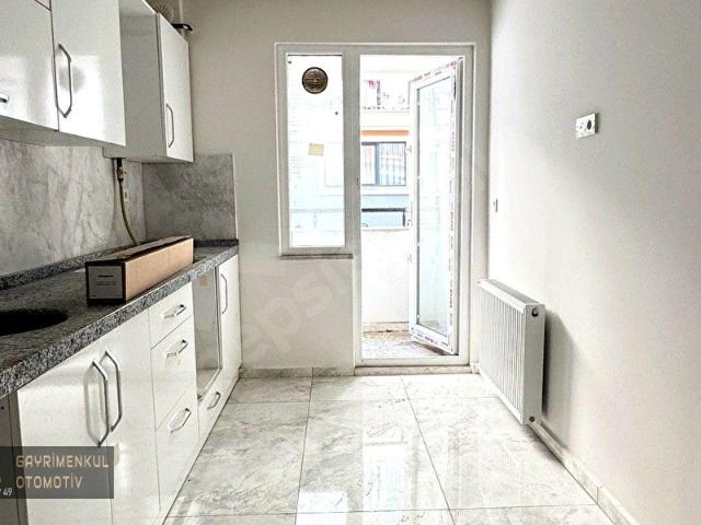 REAL'DEN BANDIRMA PAŞAMESCİT MAHALLESİNDE MERKEZİ KONUMDA 3+1 SATILIK DAİRE!