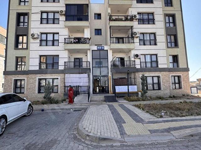 REALİTE GAYRİMENKULDEN ŞANLIURFA EYÜBİYE TOKİDE KİRALIK DAİRE