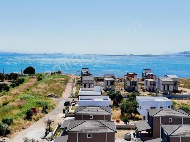Realiva'dan Şakranda Denize Yürüme Mesafesinde Satılık Villa