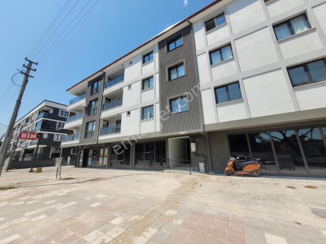 Realiva'dan Bergama'da 2+1 Kapalı Mutfak Kiralık Daire