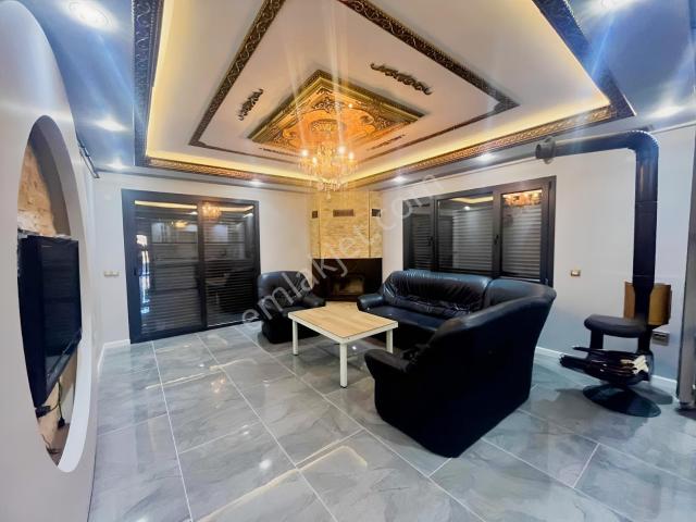 Realiva'dan Hacıömerlide Deniz Manzaralı Satılık 4+2 Villa