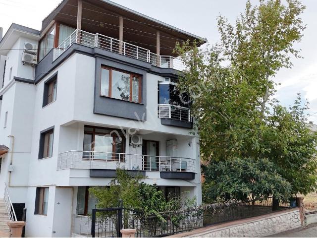 Realiva'dan Yalı Mah. Eşyalı 3+1 Kiralık Daire