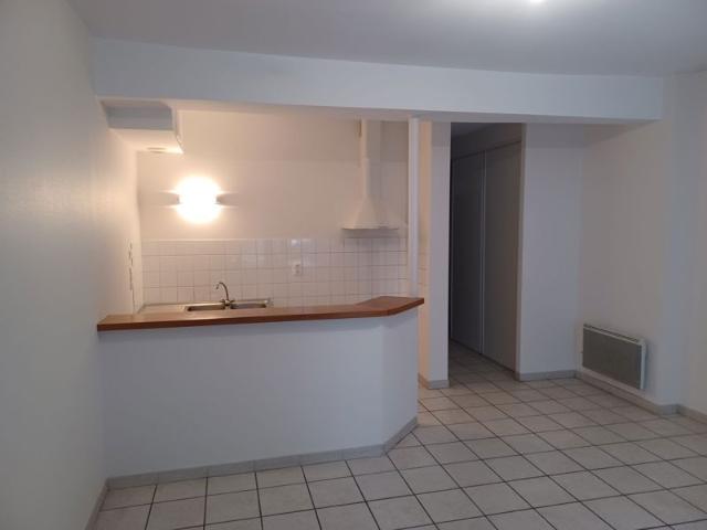 Réalmont centre Appartement T2 rez de chaussée 39m²