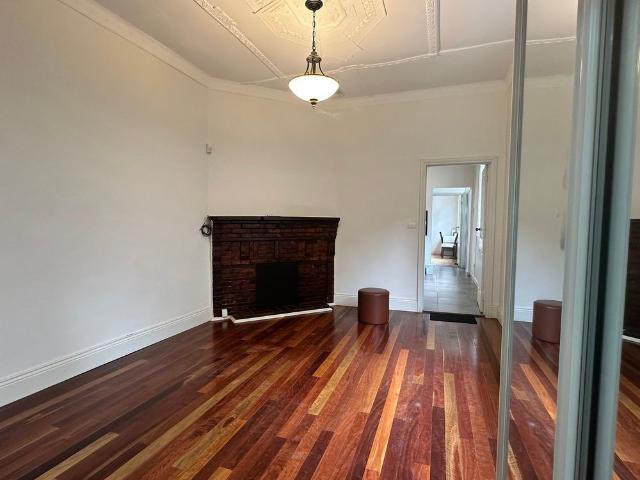 Rear/282 St Georges Road, Northcote VIC 3070