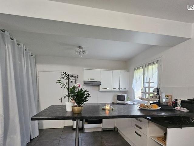 REBAIS 77 à vendre belle maison contemporaine de 135 m²