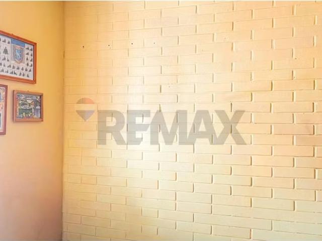Rebajada se vende por traslado de ciudad | 3 dormitorios por 2850.00 en Maipú