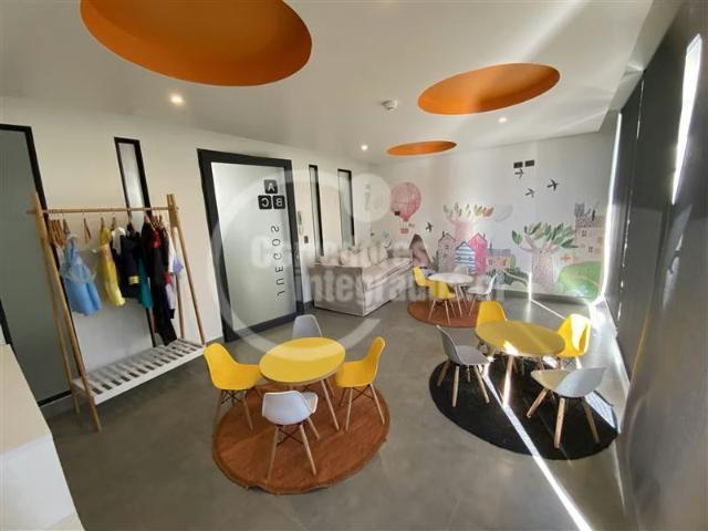 REBAJADO precio final de 3 D. 2 B 2 Est. 1 Bodega en Macul | 3 dormitorios por 4999.00 en Macul