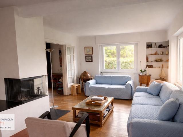 Rebberg Dornach Maison de plein pied 195m2 avec 5 chambres