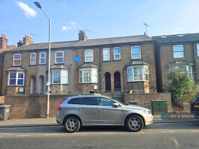 Rectory Lane, Chelmsford, CM1 5 bed terraced house to rent £2,400 pcm £554 pw