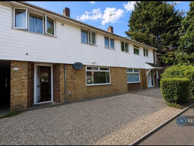 Rectory Lane, Bracknell, RG12 3 bed terraced house to rent £1,850 pcm £427 pw
