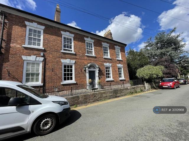 Rectory Lane, Hawarden, CH5 5 bed semi detached house to rent £2,500 pcm £577 pw