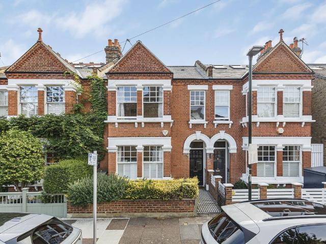 Rectory Road, Barnes SW13, 2 bed maisonette to rent, £3,000 pcm | PrimeLocation