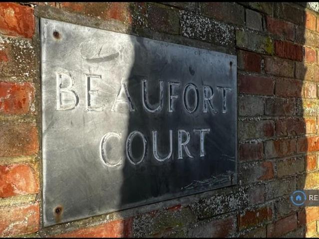 Rectory Road, Burnham On Sea, TA8 2 bed flat to rent £901 pcm £208 pw