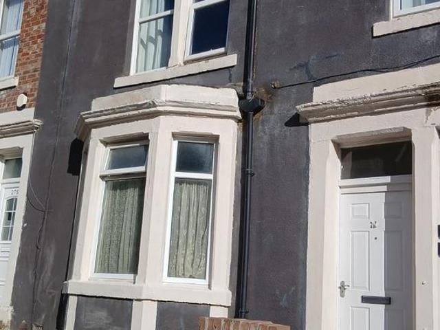Rectory Road, Gateshead, NE8 2 bed ground floor flat to rent £650 pcm £150 pw