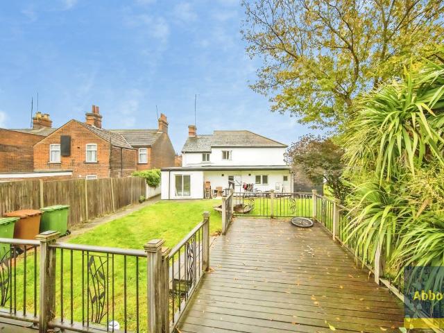 Rectory Road, Ipswich IP2, 10 bed shared accommodation to rent, £5,500 pcm | PrimeLocation