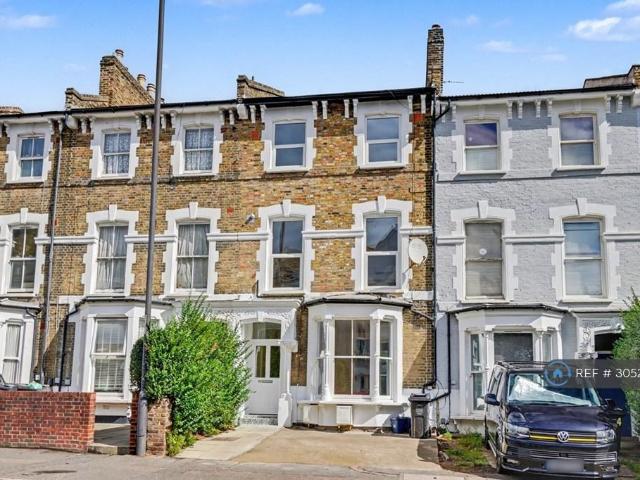 Rectory Road, London, N16 4 bed flat to rent £4,200 pcm £969 pw