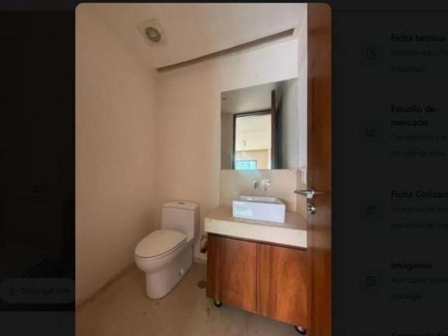 RECUPERACIÓN HIPOTECARIA Departamento de 284 m² con 4 recámaras en venta en La Rosita