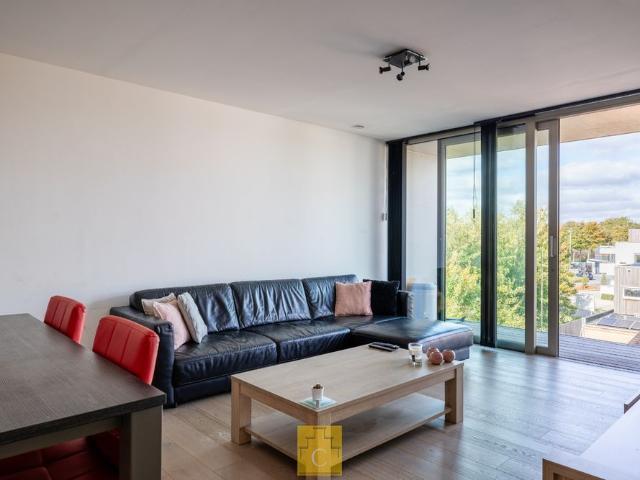 Recent 2 slaapkamerappartement op centrale ligging in Loppem