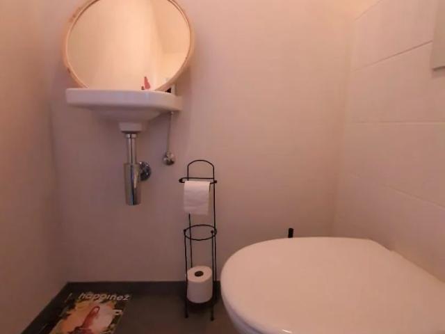 Recent appartement, gelegen op de eerste verdieping, met 2 slaapkamers