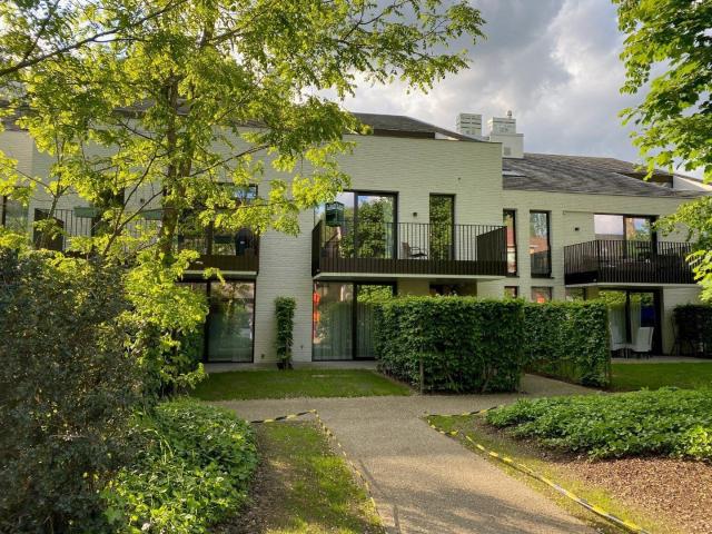 Recent appartement in project Park De Borchgrave
