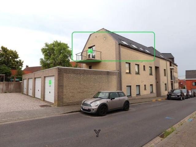 RECENT APPARTEMENT MET TERRAS EN GARAGE
