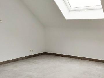 Recent appartement met 2 slaapkamers te huur