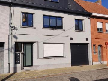 Recent appartement te Branst nabij Scheldedijk