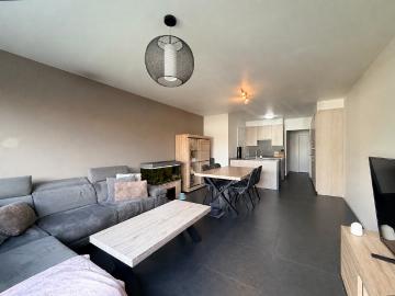Recent gelijkvloers appartement met tuin, garage en parking Marcel Vastgoed