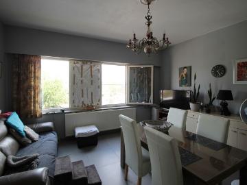 Recent gerenoveerd appartement op de tweede verdieping, met fietsenberging