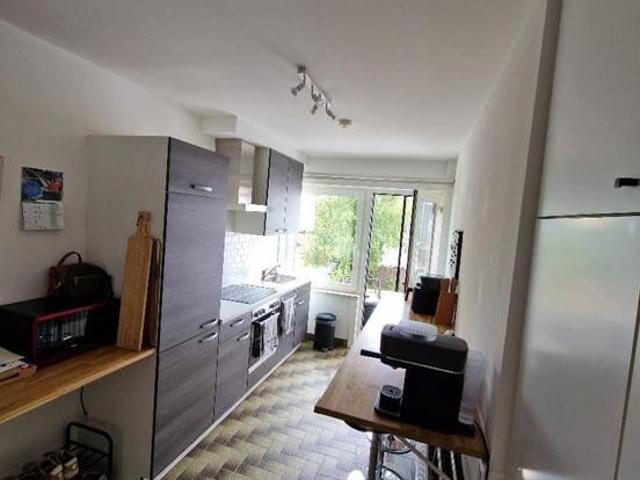 recent gerenoveerd appartement met garage, terras en tuin