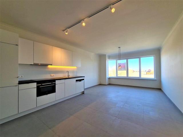 Recent gerenoveerd twee slaapkamer appartement te huur