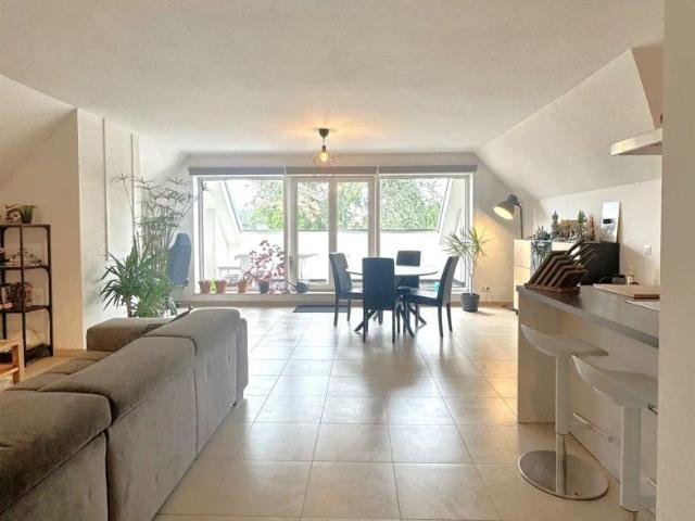 Recent en energiezuinig appartement met 3 slaapkamers, terras en private parkeerplaats in Grembergen