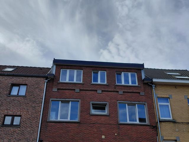 Recent opgefrist duplexappartement 160 m² te huur te Wezembeek Oppem 1425€ + provisie