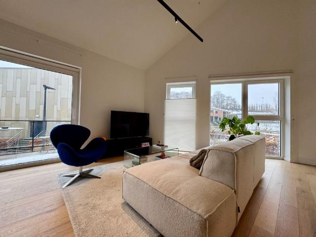 Recent & modern appartement in hartje Overijse