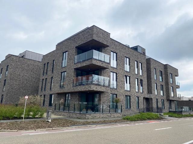 Recent modern appartement te Heusden Zolder