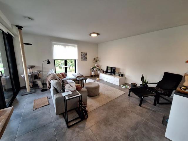 Recent modern appartement te Heusden Zolder