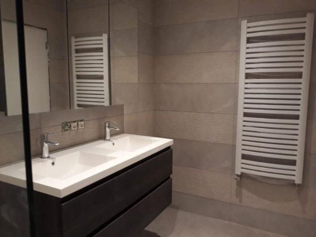 Recent vernieuwd appartement in centrum Lokeren