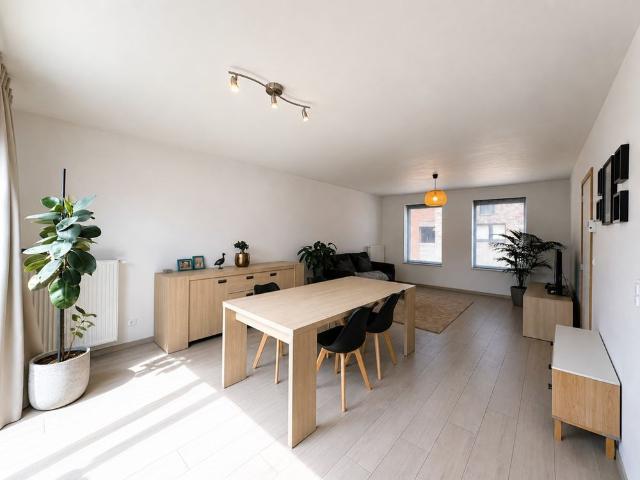 Recente nieuwbouwwoning te huur te Zedelgem
