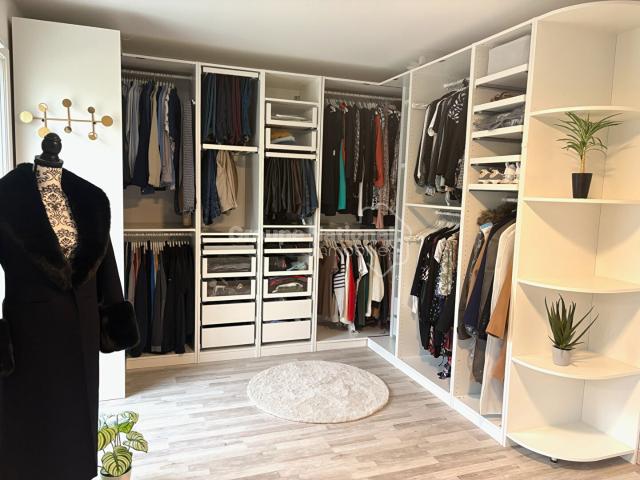 RECENTE ET BELLE MAISON T4 MEUBLÉE DE 2020 A GENAS, Genas