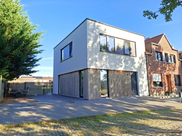 Recente energiezuinige woning met tuin | WeVa Vastgoed