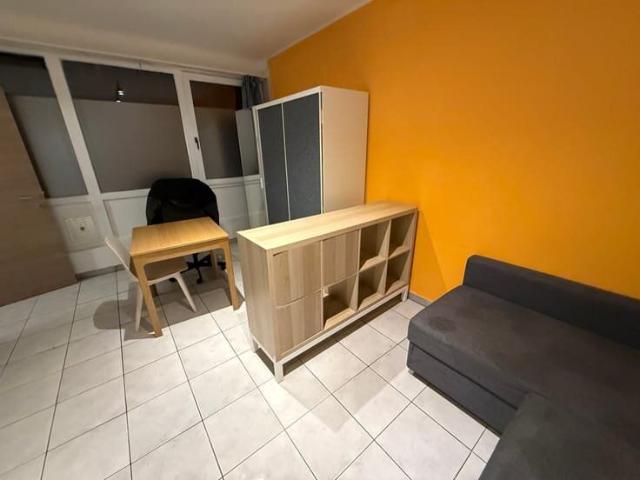 Recente gerenoveerde studio onmiddellijk beschikbaar