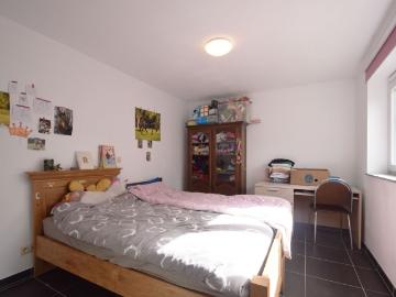 Geschakelde Woning te huur in Arrondissement de Dixmude - Tuin