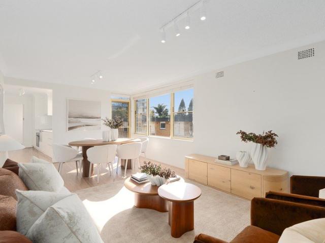 Recently updated apartment of idyllic convenience