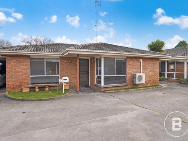 RECENTLY UPDATED TWO BEDROOM UNIT IN CENTRAL LOCATION