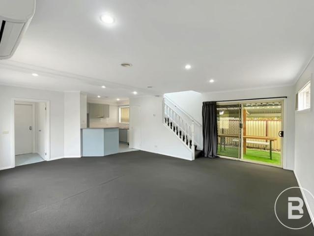 RECENTLY UPDATED THREE BEDROOM TOWNHOUSE IN POPULAR LOCATION