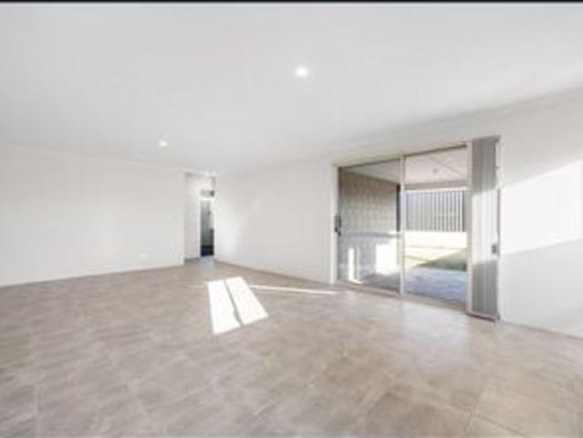 Recently established home in Clementine Estate, Upper Swan