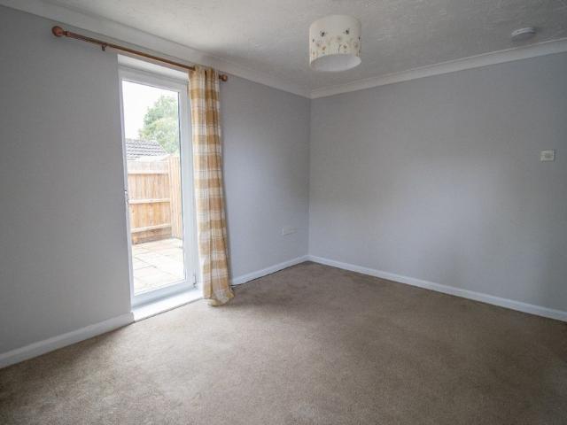 Recently modernised One Bedroom house